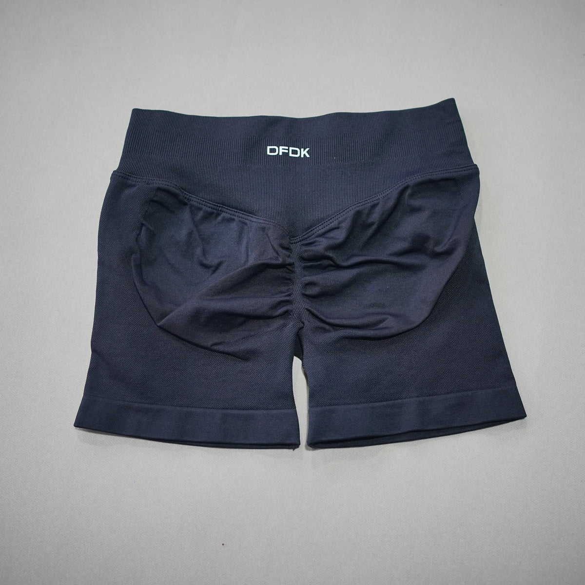 2026 New Women High Waist Scrunch Butt Shorts Push Up Hip Lifting Squat Proof Gym Workout Running Sports Yoga Short Pants