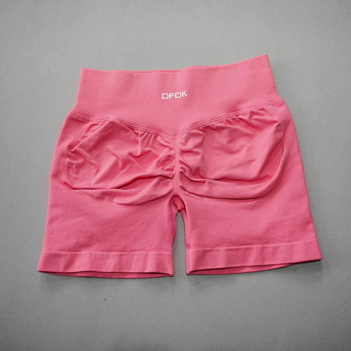 2026 New Women High Waist Scrunch Butt Shorts Push Up Hip Lifting Squat Proof Gym Workout Running Sports Yoga Short Pants